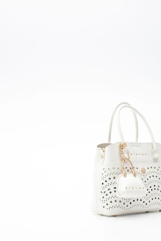 sisley-391-canta-beyaz-3.webp