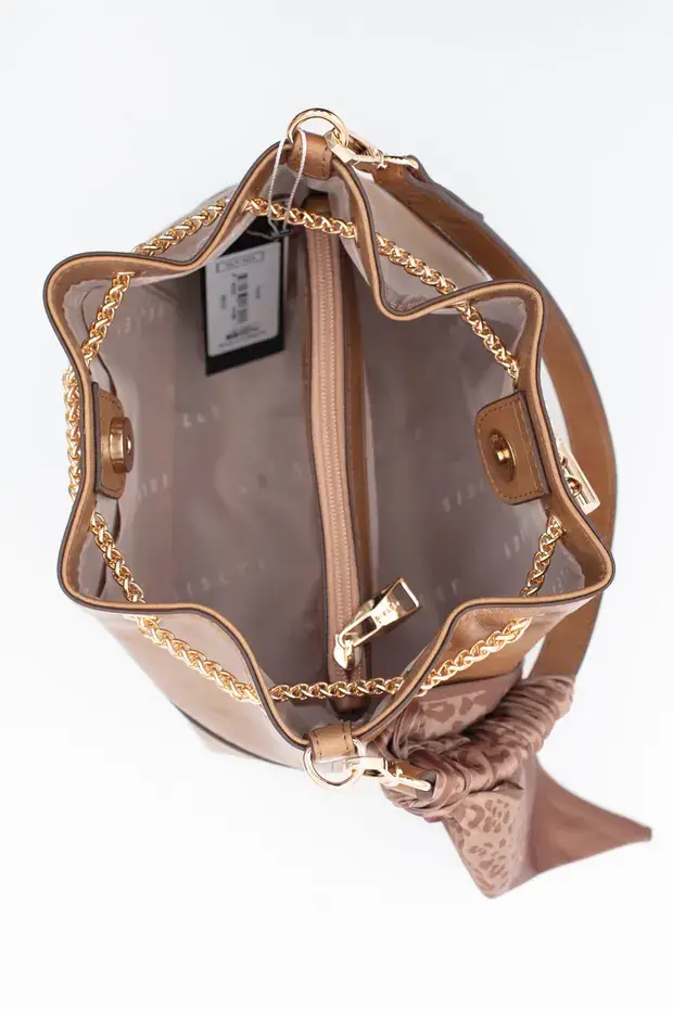 sisley-423-canta-camel-4.webp