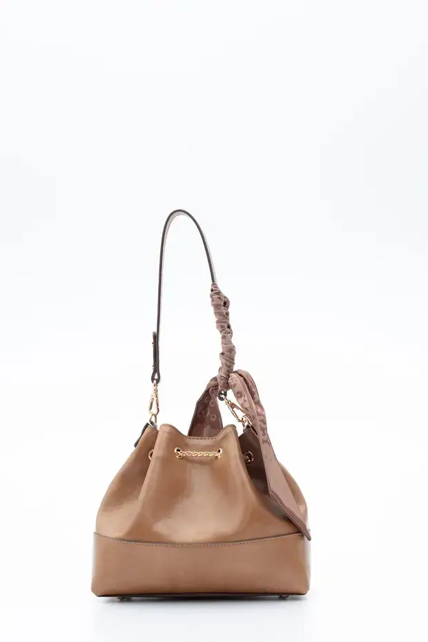 sisley-423-canta-camel.webp